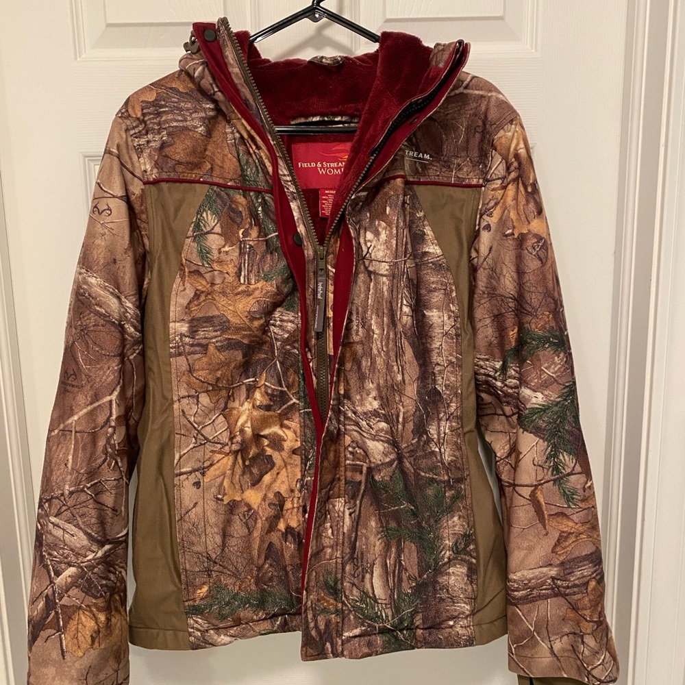 Field & Stream Women's Red and Camo Jacket